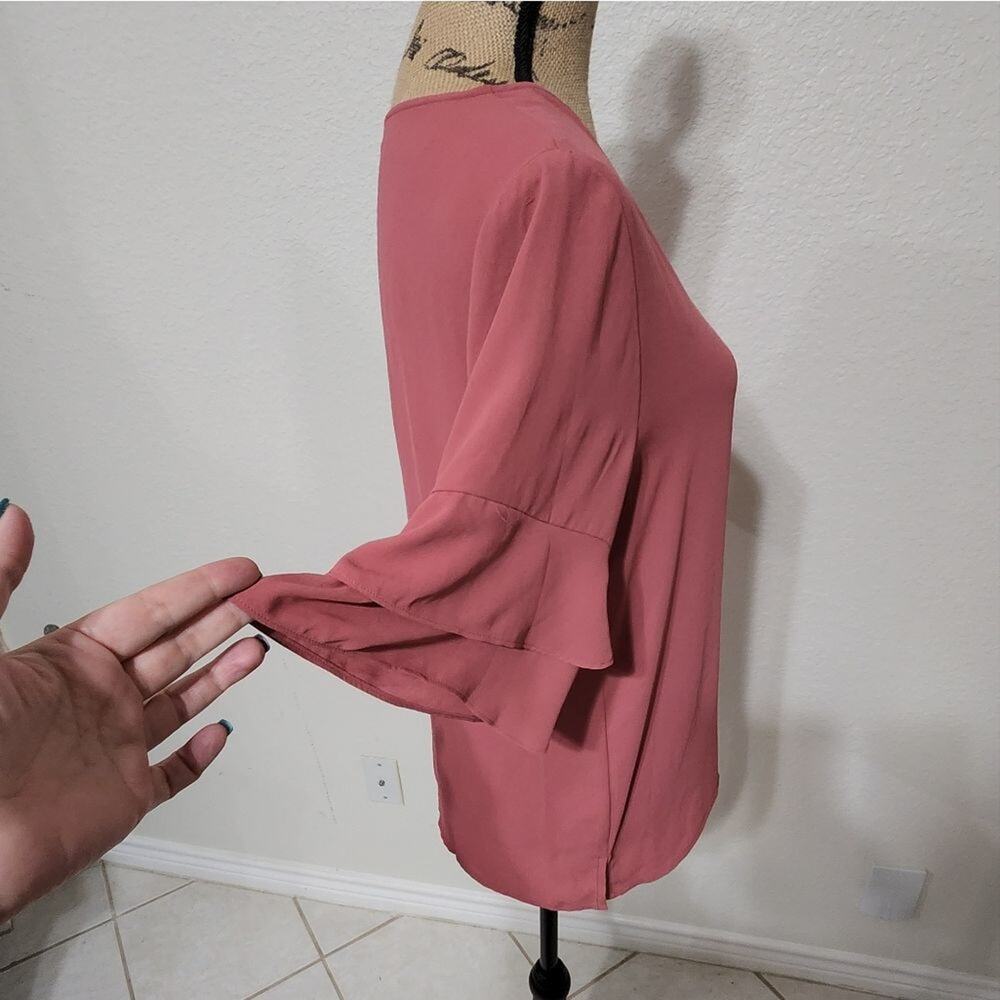 Loft Statement Flutter Statement Sleeves Shirt Si… - image 3